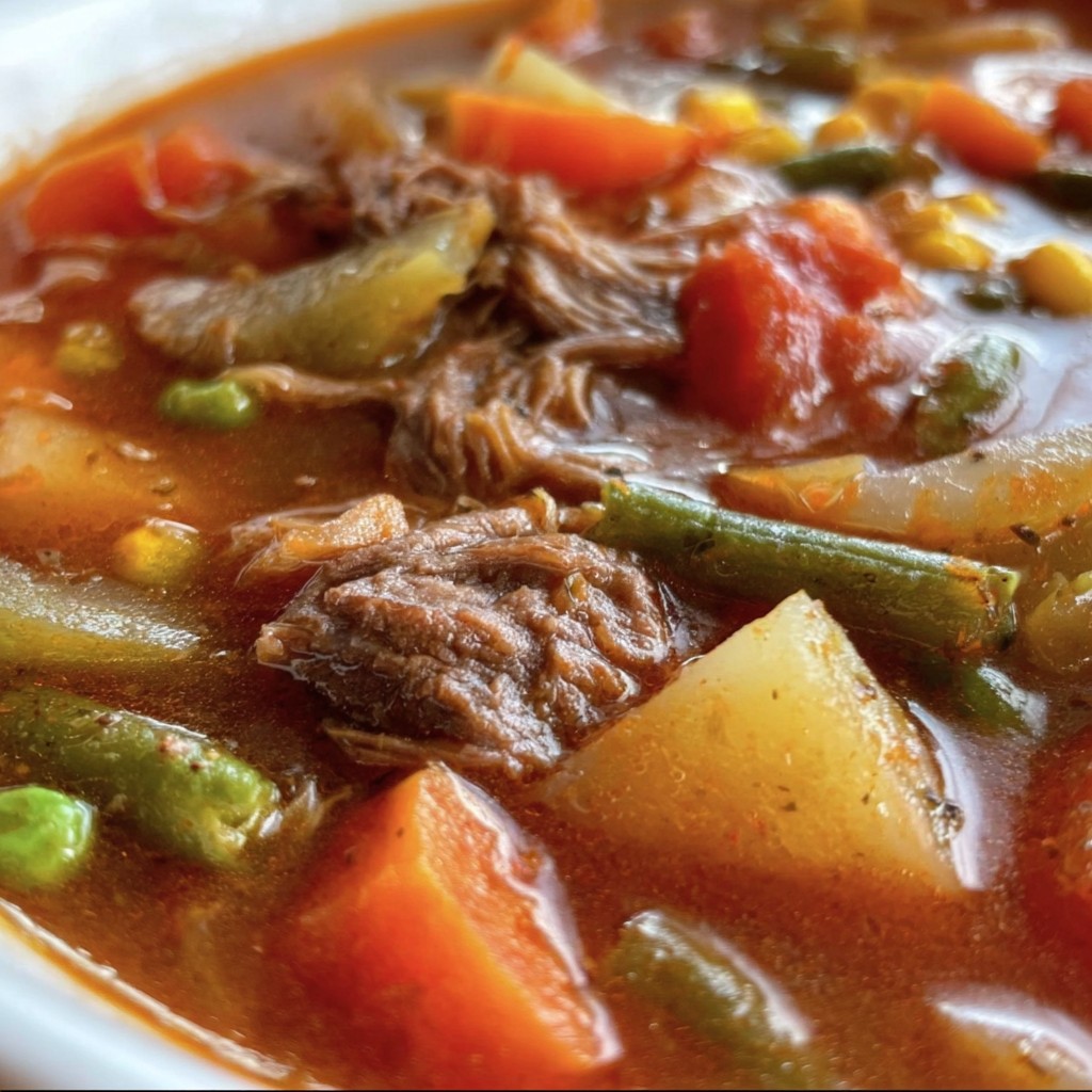 Hearty Beef & Vegetable Soup – Comfort in a Bowl